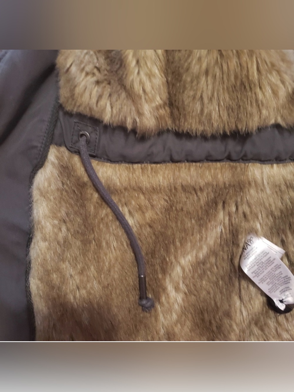 EUC Aritzia TNA Women's Platoon faux fur lined Hooded Utility Jacket - Gray - Picture 12 of 16